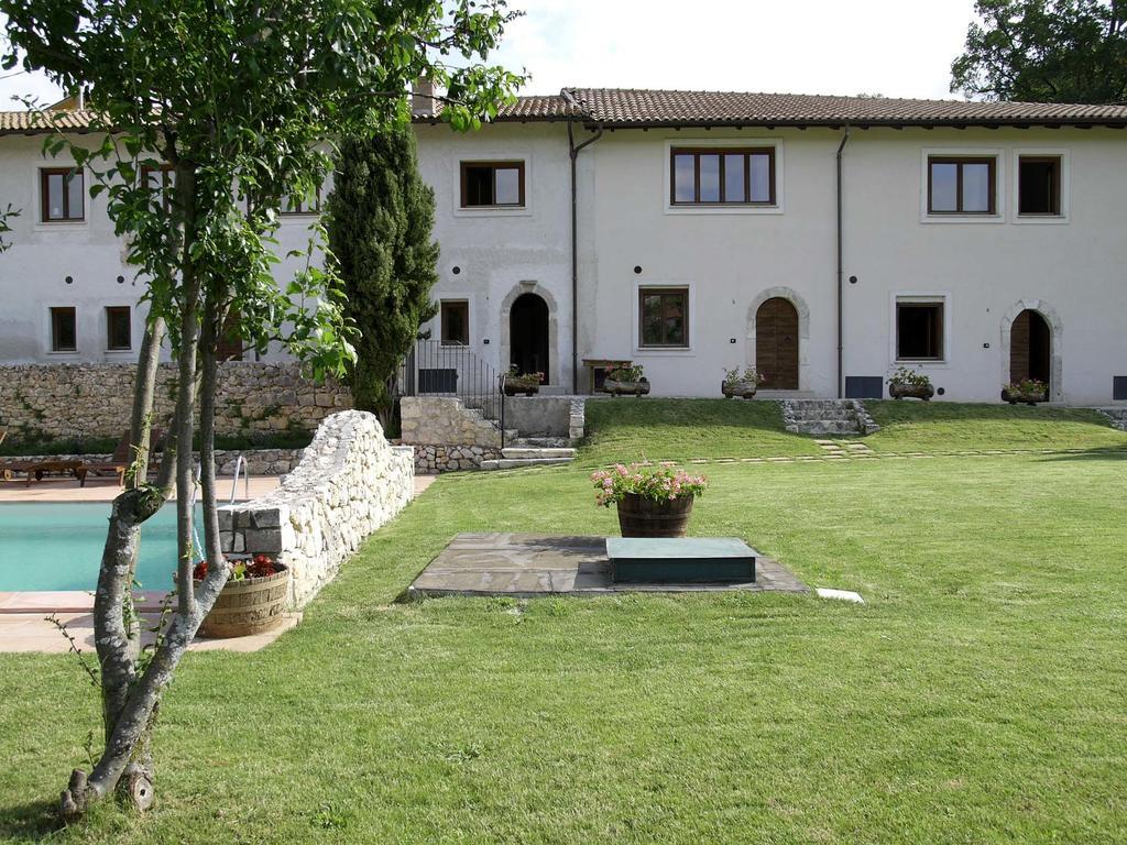 Appartamenti Il Capomandro SantʼAnatolia 外观 照片